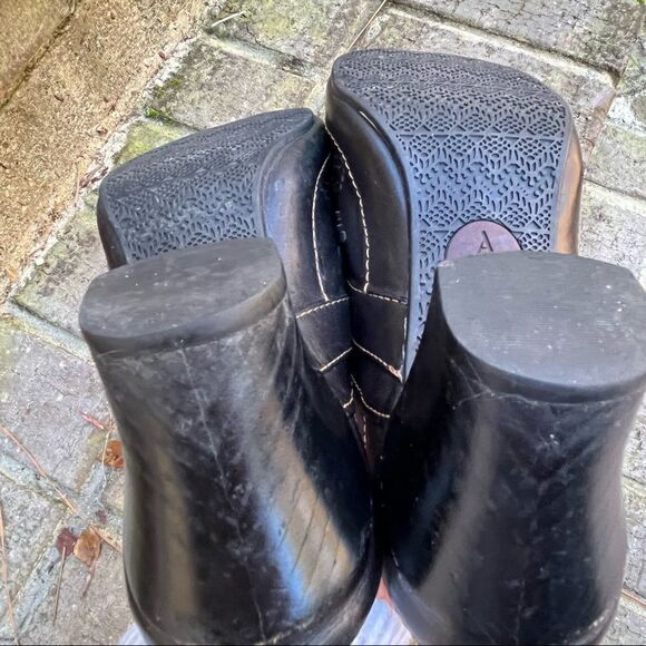 Clarks Artisan black leather woven mules clogs heel 7.5 - Picture 6 of 6